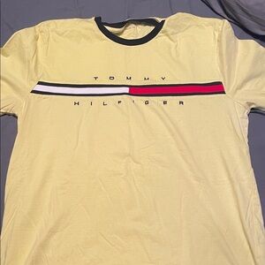 Tommy Hilfiger Men's Yellow Tee with Logo Stripe
